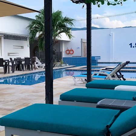 Hotel Bella Isa La Dorada Eksteriør bilde